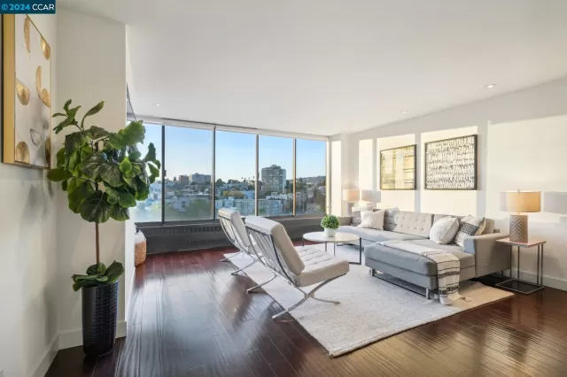 MLS: 41059212 Condo For Sale