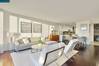 Photo #6: 41059212 Listing