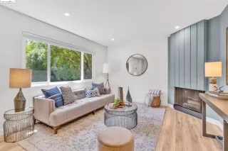 Photo #5: 41059228 Listing