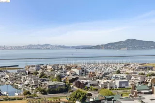 Photo #4: 41059229 Listing 