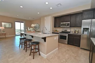 Photo #5: 41059243 Listing 