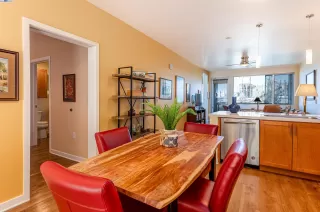 Photo #5: 41059244 Listing 