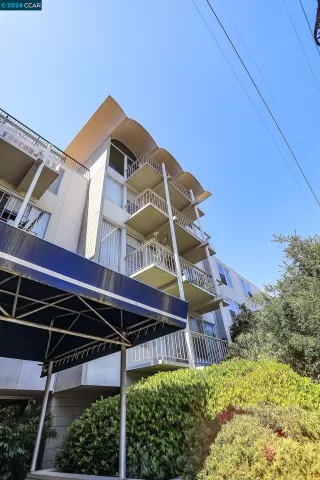 Photo #6: 41059268 Listing