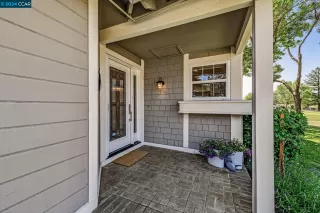 Photo #3: 41059299 Listing