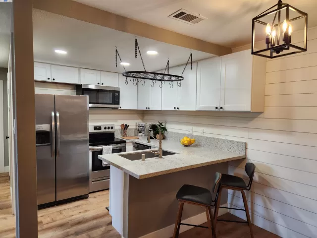 MLS: 41059387 Condo For Sale