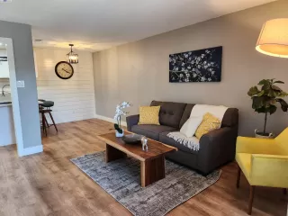 Photo #5: 41059387 Listing