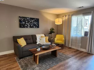 Photo #6: 41059387 Listing