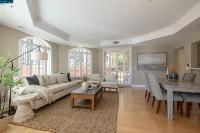 MLS: 41059399 Condo For Sale