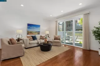 Photo #5: 41059515 Listing