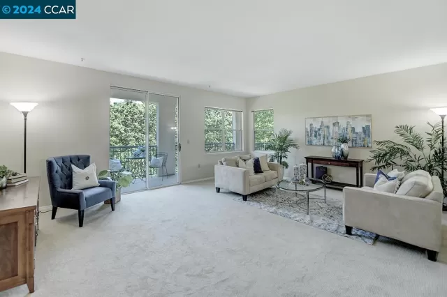 MLS: 41059532 Condo For Sale