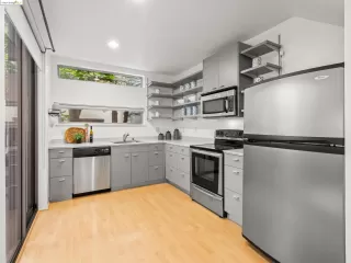 Photo #3: 41059591 Listing