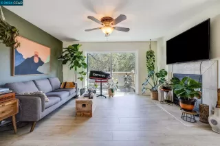 Photo #2: 41059797 Listing