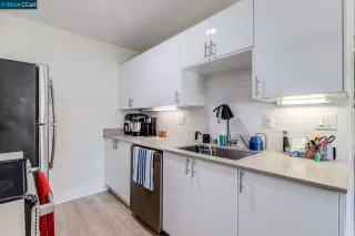 Photo #6: 41059797 Listing