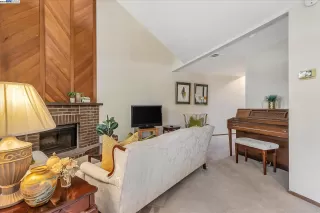 Photo #4: 41059800 Listing