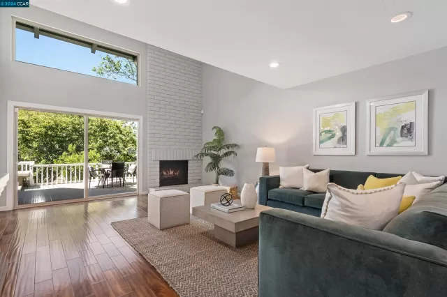 MLS: 41059926 Condo For Sale