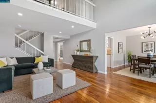 Photo #5: 41059926 Listing 