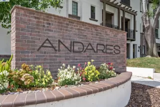 Photo #1: 41059935 Listing 