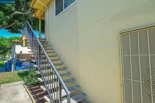 Photo #1: 41059939 Listing