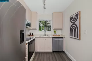 Photo #3: 41059952 Listing 