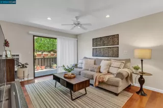 Photo #3: 41060040 Listing