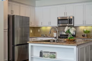 Photo #2: 41060054 Listing 