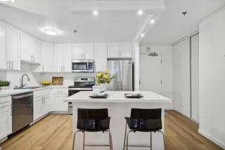 Photo #6: 41060085 Listing