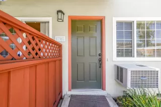 Photo #1: 41060109 Listing