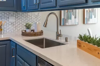 Photo #4: 41060112 Listing