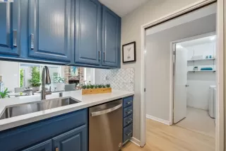 Photo #6: 41060112 Listing