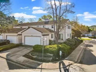 Photo #1: 41060153 Listing