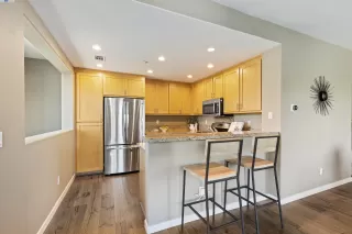 Photo #6: 41060160 Listing