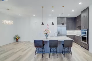 Photo #2: 41060184 Listing