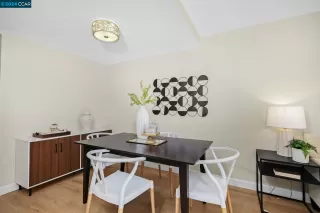 Photo #4: 41060199 Listing