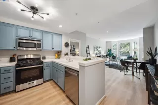 Photo #5: 41060262 Listing 