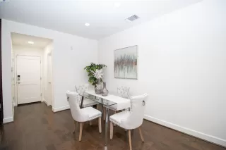 Photo #5: 41060299 Listing