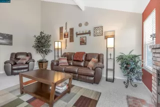 Photo #3: 41060325 Listing