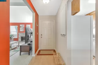 Photo #5: 41060325 Listing