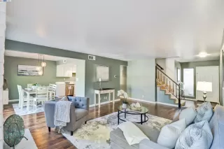 Photo #3: 41060332 Listing