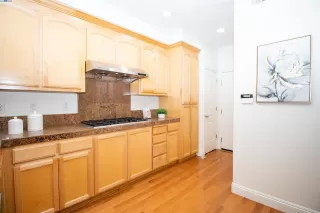 Photo #6: 41060347 Listing