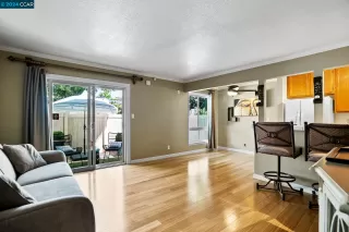 Photo #3: 41060360 Listing 