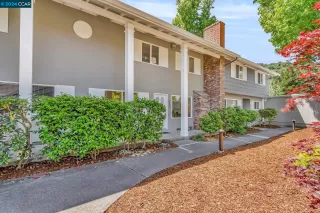 Photo #4: 41060379 Listing