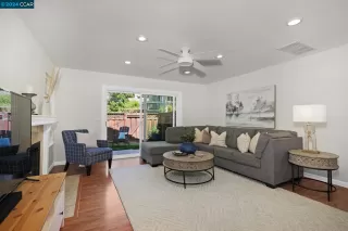 Photo #4: 41060396 Listing 