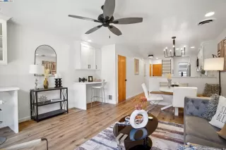 Photo #4: 41060473 Listing