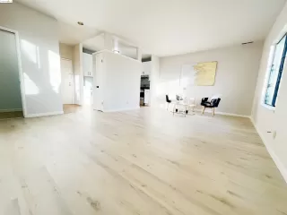 Photo #3: 41060494 Listing