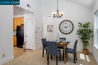 Photo #5: 41060560 Listing