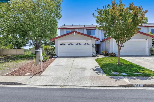 MLS: 41060563 Condo For Sale