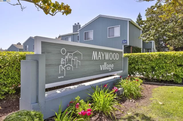 MLS: 41060571 Condo For Sale