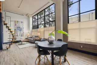 Photo #5: 41060583 Listing 