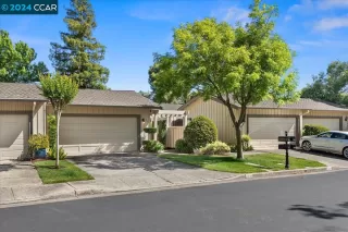 Photo #3: 41060595 Listing