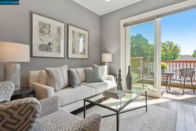 MLS: 41060653 Condo For Sale